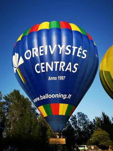 Savanoriai vasaros metu